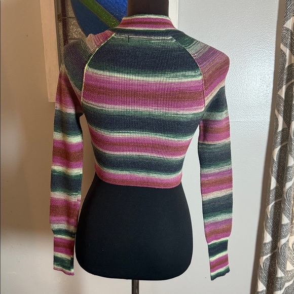 Urban Outfitters striped rib knit half zip mock neck crop top SZ M - Picture 4 of 7